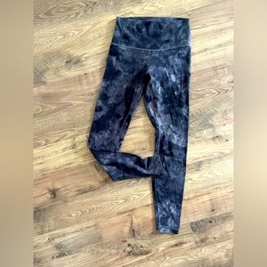 Lululemon buttery soft align diamond dye